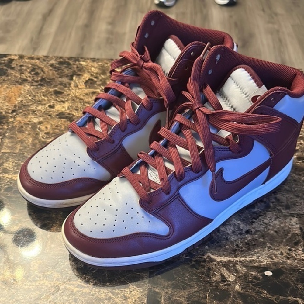 Nike Men's dunk high Maroon and Gray High-Top Sneakers - Picture 1 of 6